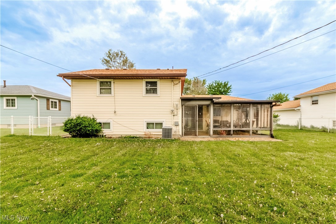 1922 W 38th Street, Lorain, Ohio image 34