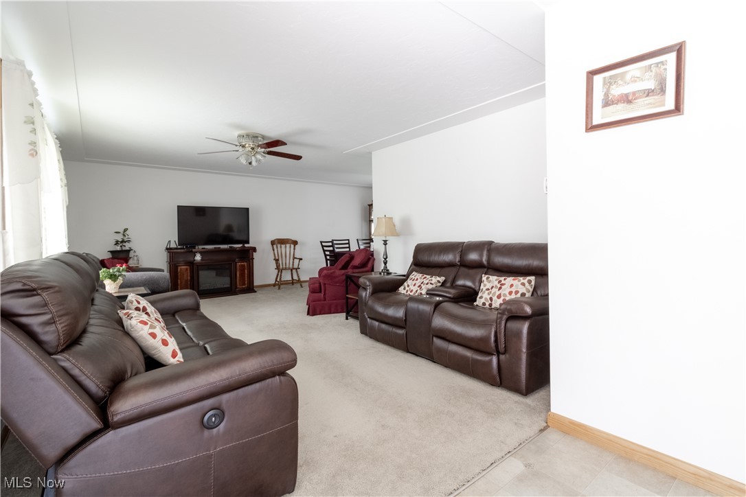 1922 W 38th Street, Lorain, Ohio image 7