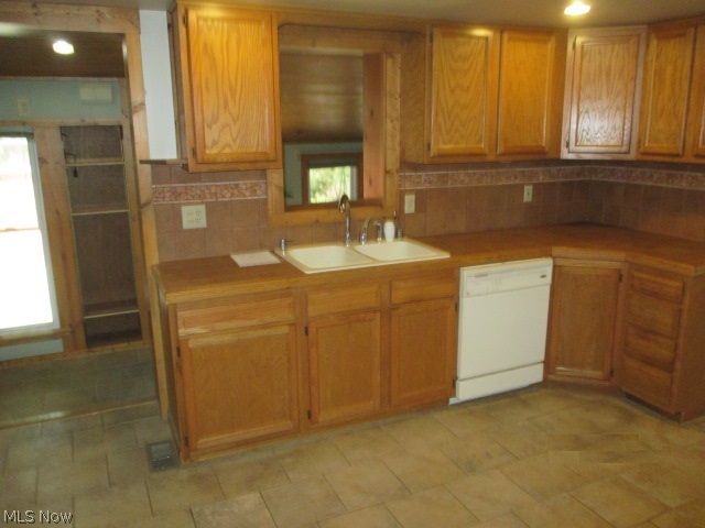 B Grebes - Residential