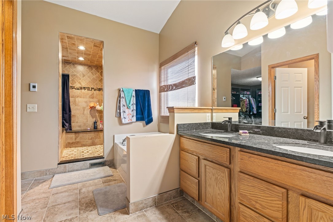 Rose Hill Villas Allotment - Residential