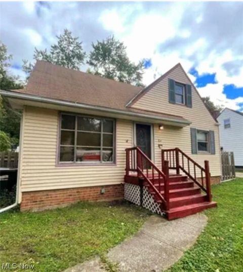 Single Family Residence in Bedford OH 84 Dewhurst Avenue.jpg