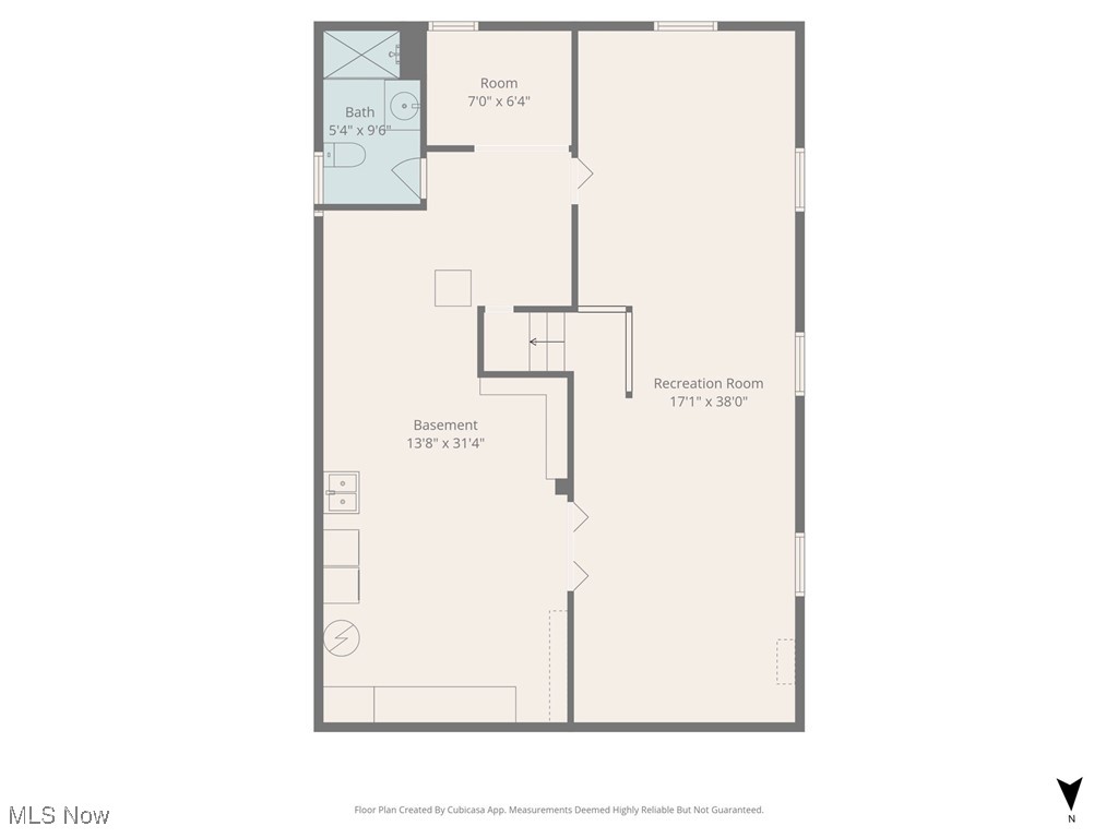 Main image without alt text