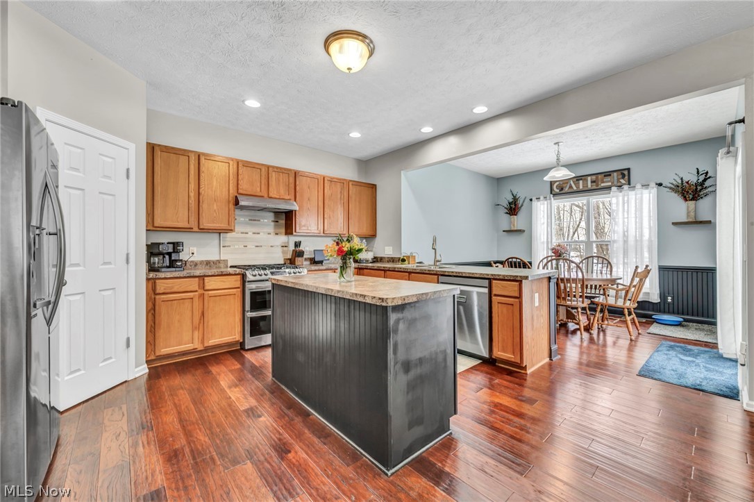 Waterside Place At Waterbury Sub - Residential