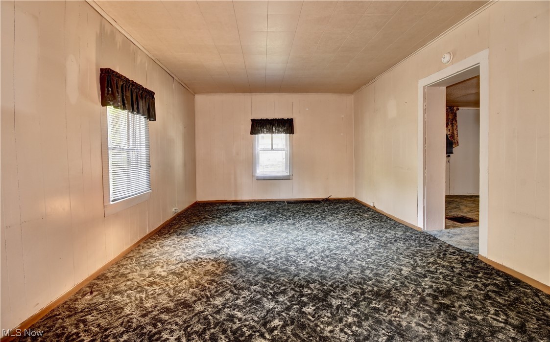 8055 Dolphin Street, Bolivar, Ohio image 6