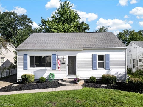 Photo for 27834 Rexford Road