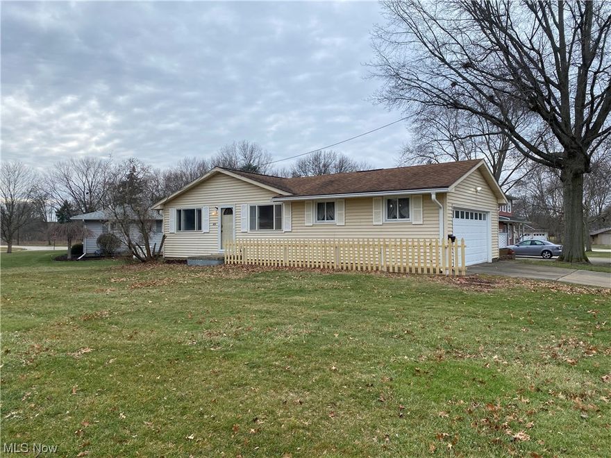 Charming North Canton ranch near Belden Village with many updates in 2023-24!
This conveniently located 3 bed, 2.5 bath home in North Canton City School district is close to Price Park and everything else!
Home features large eat in kitchen with refrigerator, brand new stainless dishwasher, oven, and laminate flooring. Living room and hallway with new flooring just installed 1/30/24. Bedroom 2 and 3 with original hardwood floors. Full hallway bath with new fixtures, lighting and vinyl flooring.
Large Primary suite features vaulted ceiling w/ skylight, private entrance/exit to deck, 2 walk in closets with custom shelving, and new laminate flooring. Full en suite bath with garden tub, separate shower, new fixtures and flooring.
Spacious basement includes finished family room with dry bar and new flooring. 1/2 bath with new vinyl floor, vanity, fixtures and lighting. Large laundry room with electric dryer and washing machine. Plus loads of storage space.
Home also features a Resideo Security system, Generac Generator, Vacuflow Central vacuum, 2 car attached garage and concrete driveway.

Check it out and add your finishing touches!