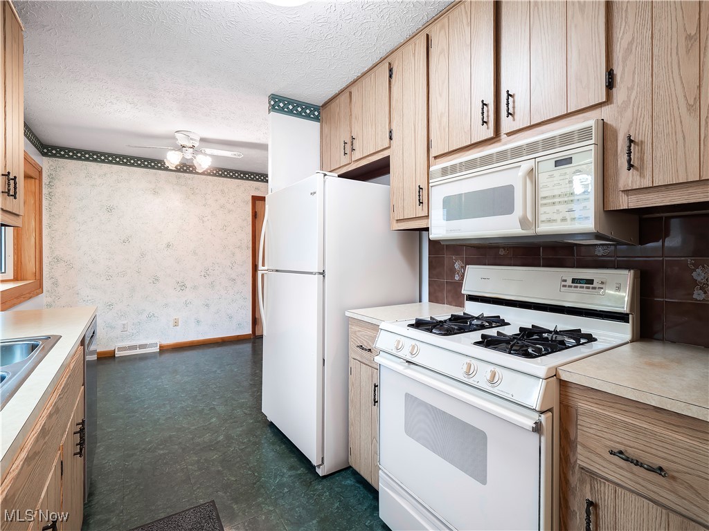 148 Meadow Circle