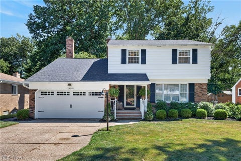 Photo of 24299 Beech Lane, North Olmsted, OH 44070 (MLS # 5257064)