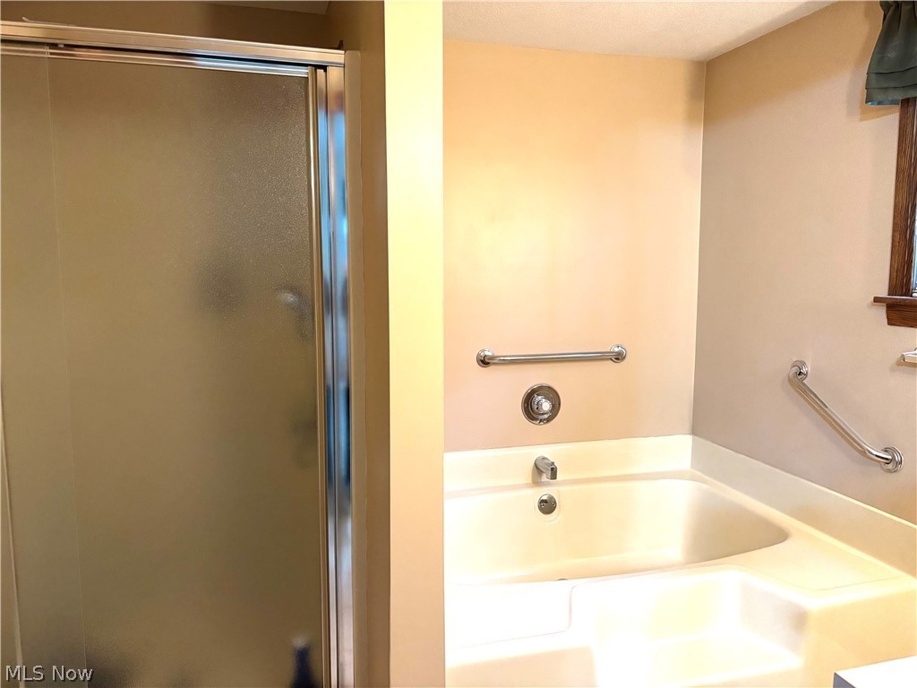 Crestwood Estates - Residential