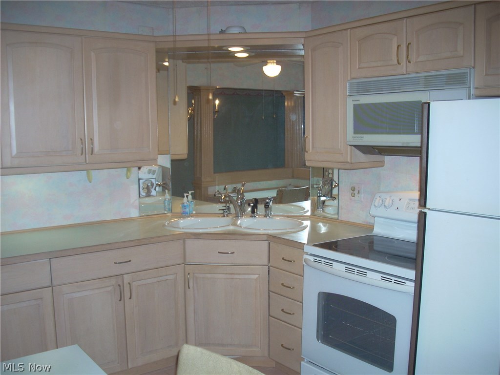 West Blvd Condo - Residential