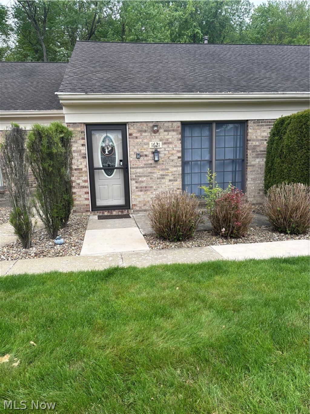 Photo of 1621 Westhampton Drive, Youngstown, OH 44515 (MLS # 5207884)