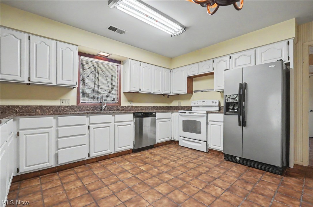 Hampton Woods - Residential
