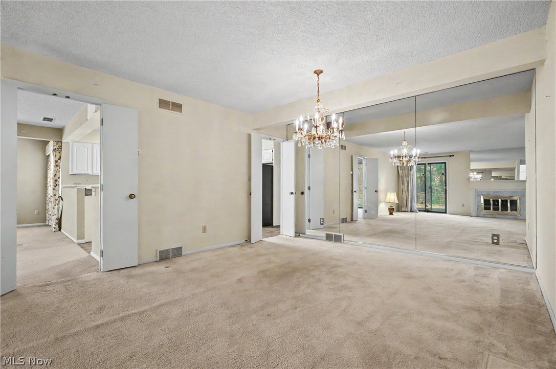 Hampton Woods - Residential
