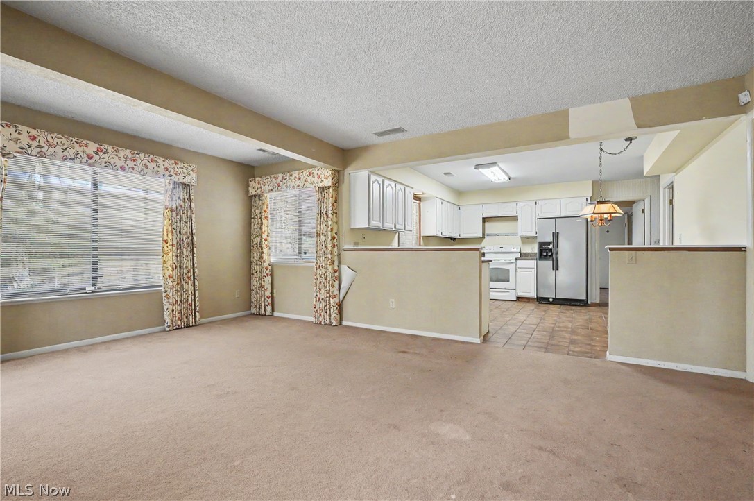 Hampton Woods - Residential