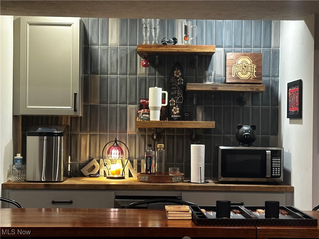 Lexington Village 2 - Residential