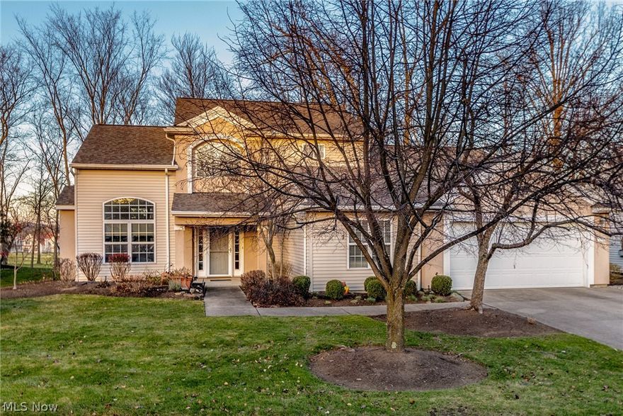 Free standing cluster home in Ethans Green has been lovingly maintained by Original Owners and offers everything you are looking for. Lovely private setting with views of the eighth tee of Gleneagles golf course! Light and bright throughout, gleaming hardwood in entryway opens to spacious living room with serving bar, vaulted, two story ceiling and palladium window. Living room flows into large dining room with lots of options for entertaining. Oversized eat-in kitchen is a chef's delight with granite counters, wood floors, breakfast bar and sliders to the flagstone patio. Buffet bar with ample cabinets and granite counters adjacent to kitchen dining area. First floor master suite offers a large walk-in closet and en-suite full bath with low step in stall shower. Additional first floor bedroom is being used as a den/office. Powder room, convenient laundry and mechanicals closet complete the first floor. Upstairs loft overlooking living room is perfect for a media/TV space. Adjacent sui