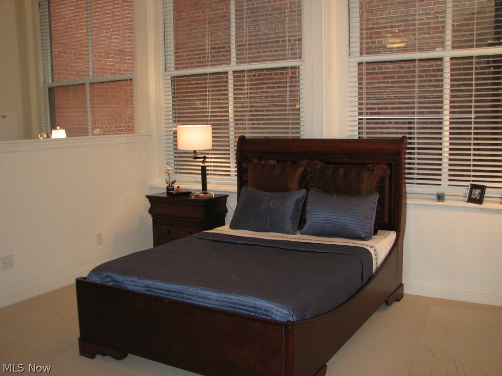 Lofts/Fourth Condo - Residential Lease