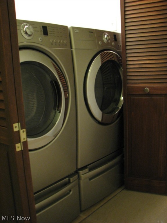 Lofts/Fourth Condo - Residential Lease