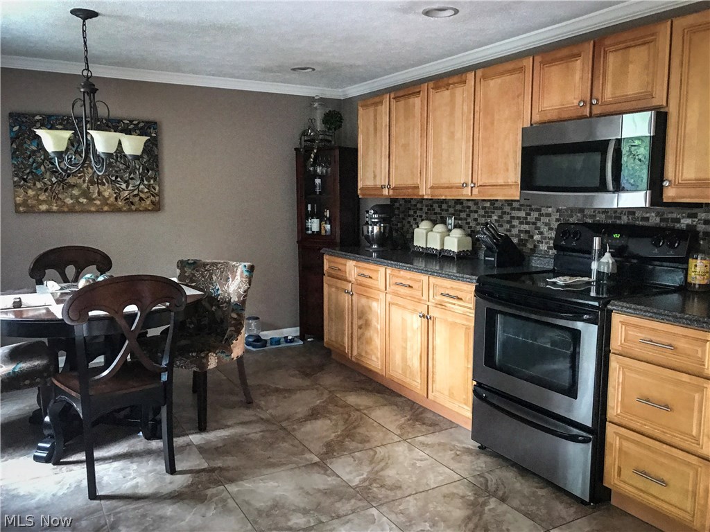 Albion Heights - Residential