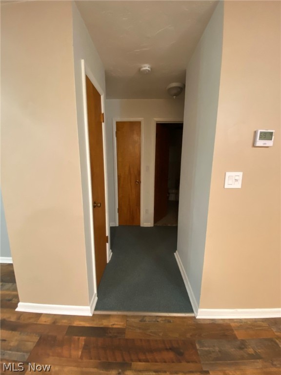 Country Club Condo - Residential