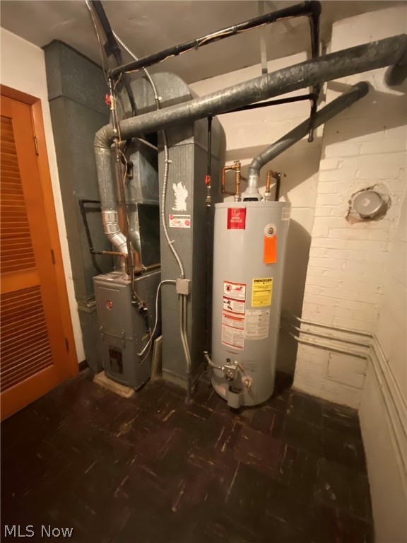 Country Club Condo - Residential