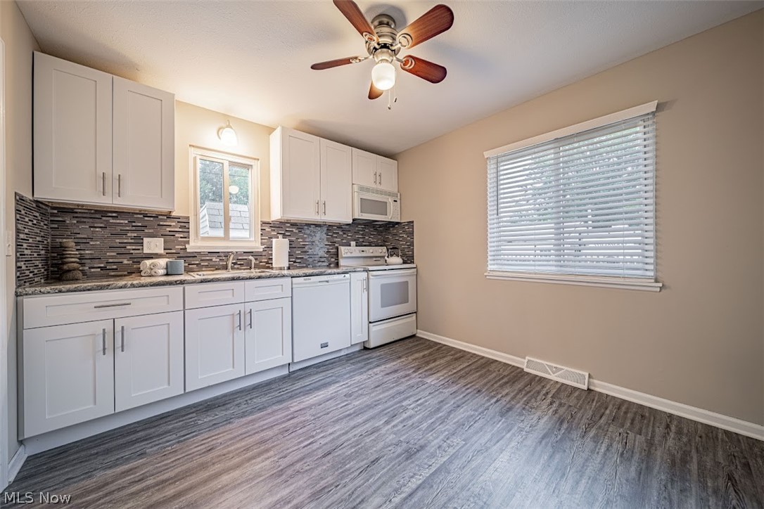 Wren Wood On The Lake - Residential