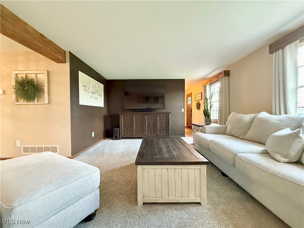 4684 Ledgewood Drive, Medina, Ohio image 4