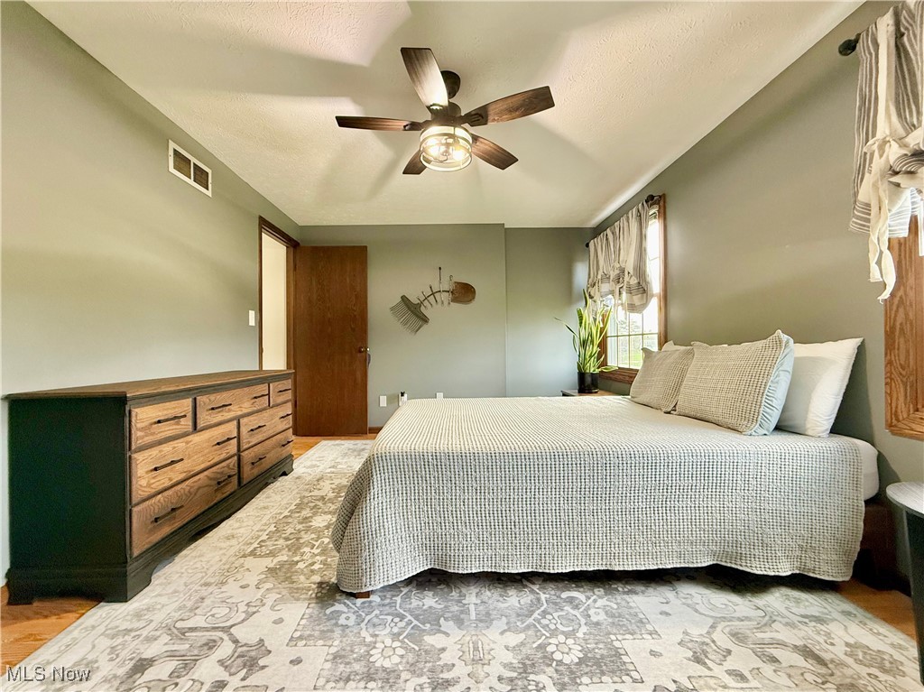 4684 Ledgewood Drive, Medina, Ohio image 33