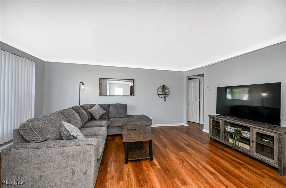 18220 Invermere Avenue