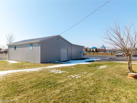 Tiny photo for 5220 Center Road, Brunswick Hills, OH 44212 (MLS # 5189073)