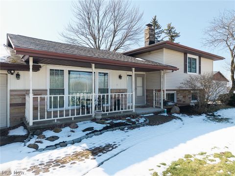 Tiny photo for 5220 Center Road, Brunswick Hills, OH 44212 (MLS # 5189073)