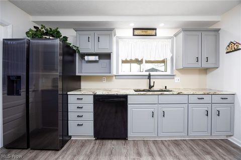 Tiny photo for 5220 Center Road, Brunswick Hills, OH 44212 (MLS # 5189073)