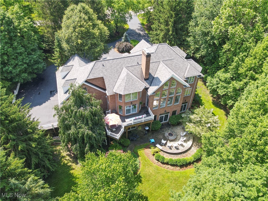 Gates Mills, Ohio 44040, United States, 4 Bedrooms Bedrooms, ,5 BathroomsBathrooms,Residential,Active,159565