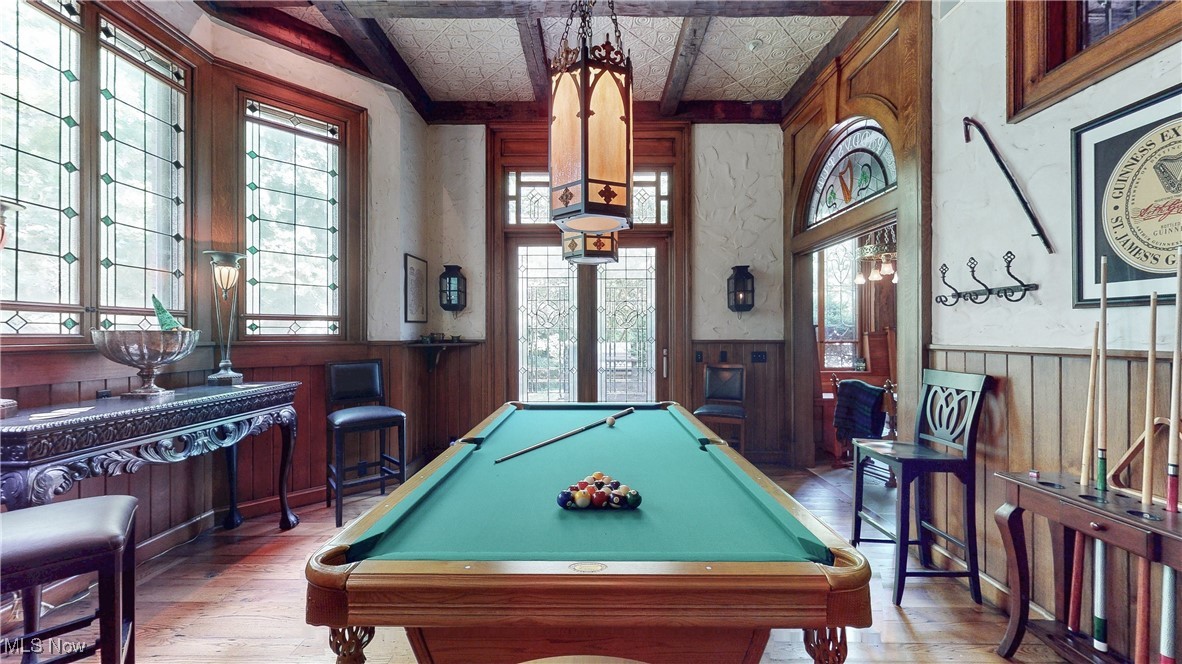 Gates Mills, Ohio 44040, United States, 4 Bedrooms Bedrooms, ,5 BathroomsBathrooms,Residential,Active,159565