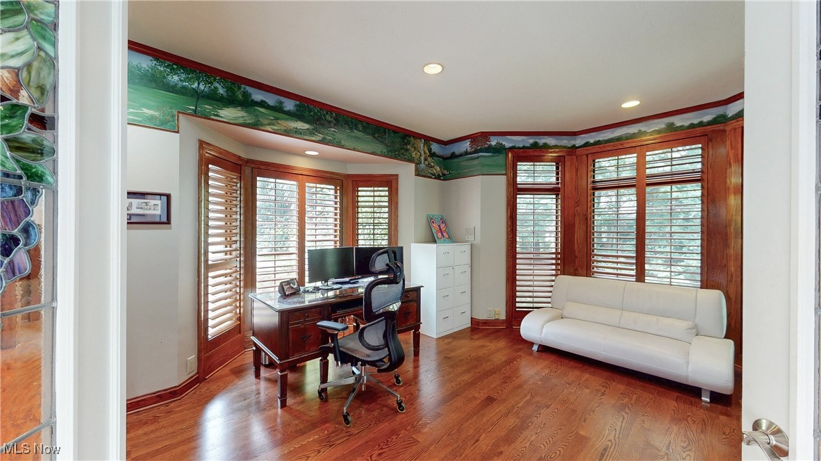 Gates Mills, Ohio 44040, United States, 4 Bedrooms Bedrooms, ,5 BathroomsBathrooms,Residential,Active,159565