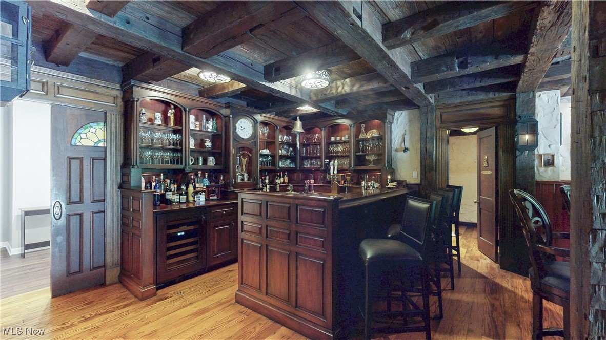 Gates Mills, Ohio 44040, United States, 4 Bedrooms Bedrooms, ,5 BathroomsBathrooms,Residential,Active,159565