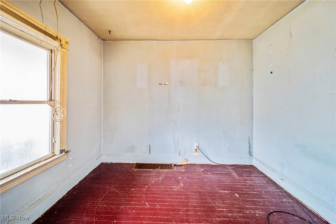14819 Hale Avenue, Cleveland, Ohio image 4