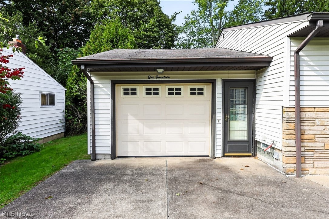 114 Joan Circle