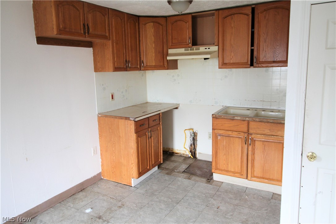 Upland Lawn - Residential Income