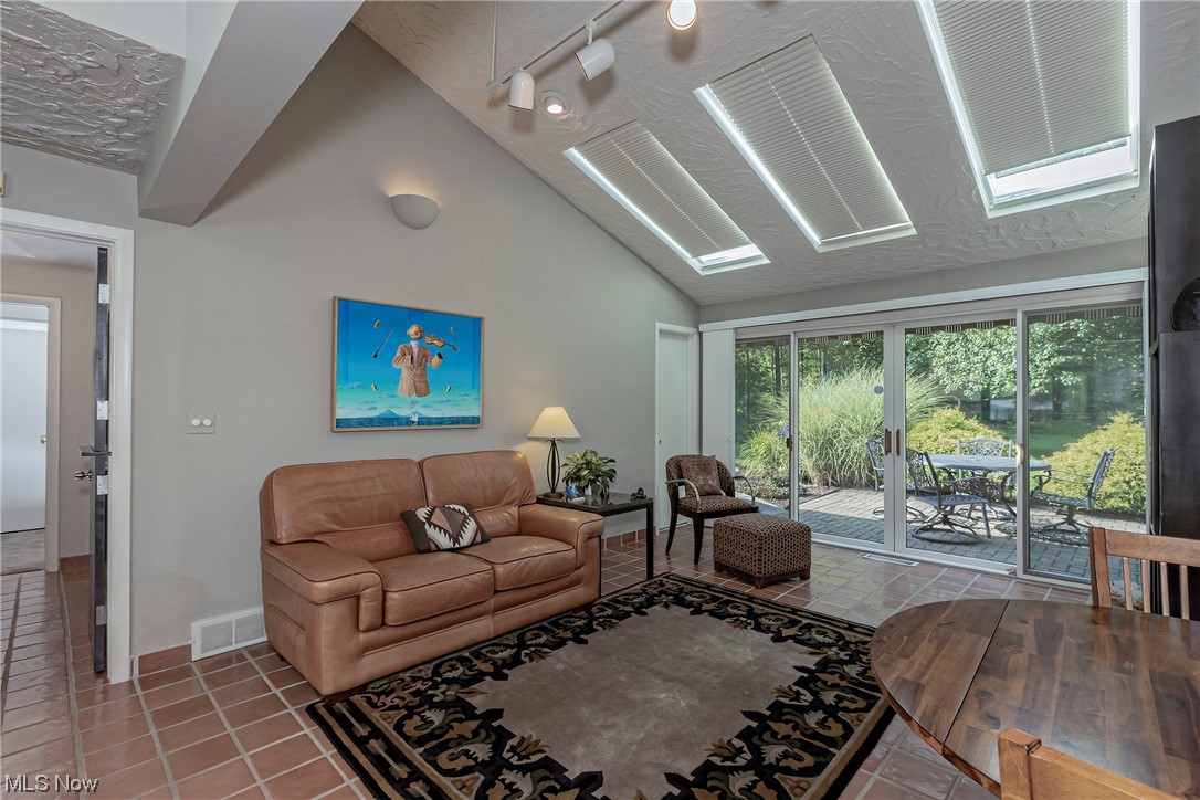 Bolingbrook Acres Allotment - Residential