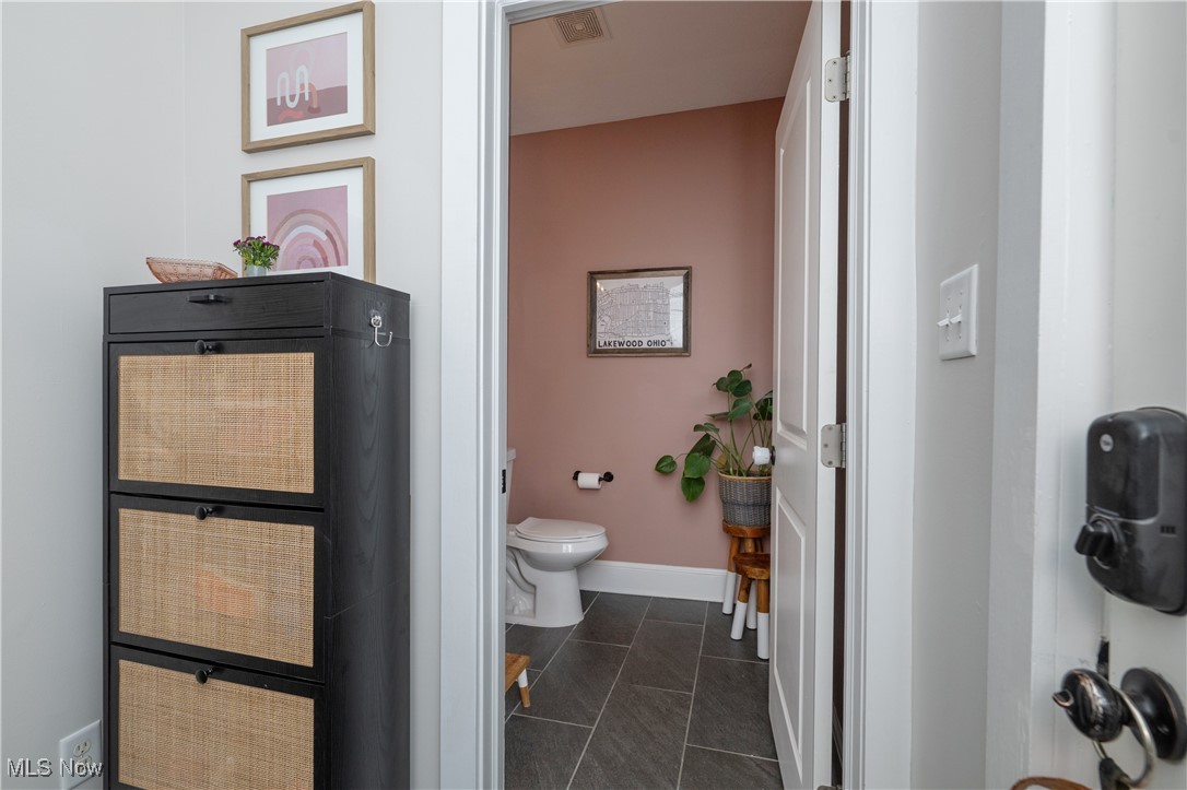 1544 Rockway Avenue, Lakewood, Ohio image 11
