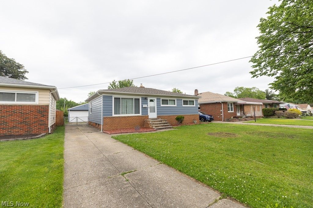 Photo of 9326 Ackley Road, Parma Heights, OH 44130 (MLS # 5212893)