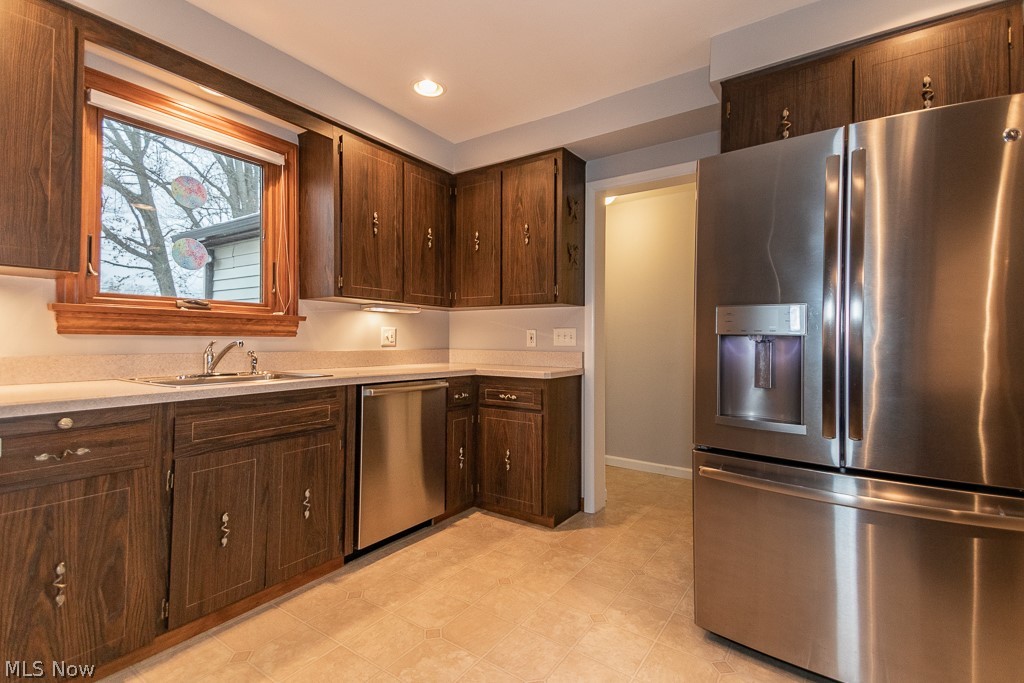 Brentwood 03 - Residential