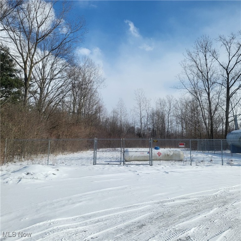 7475 S Dewey Road, Amherst, Ohio image 3