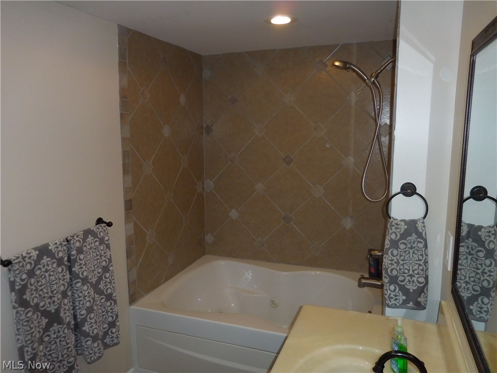 Park Mdw 02 - Residential