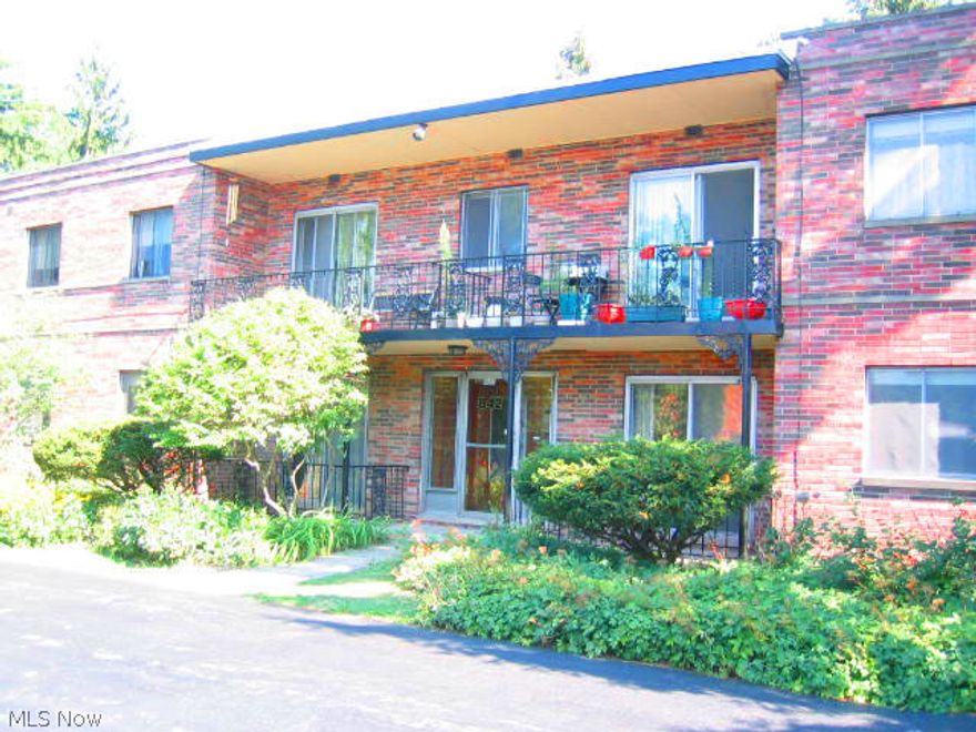 GAS INCLUDED -in this first floor unit. South Green Fields Apartments is a natural and tranquil wooded setting FOR YOUR PARK-LIKE PLEASURE. The units all have newer cook tops and ovens installed and new kitchen flooring. 2 Bedroom units with 1 full bath. Each apartment has a living and dining room, eat-in kitchen and a terrace. This unit comes with parking space and a storage locker. Laundry facilities are on site for each building. With new carpeting and new kitchen flooring  and GAS and water included, and tenant only pays electric this is a great apartment at a great price. OK with SECTION 8.