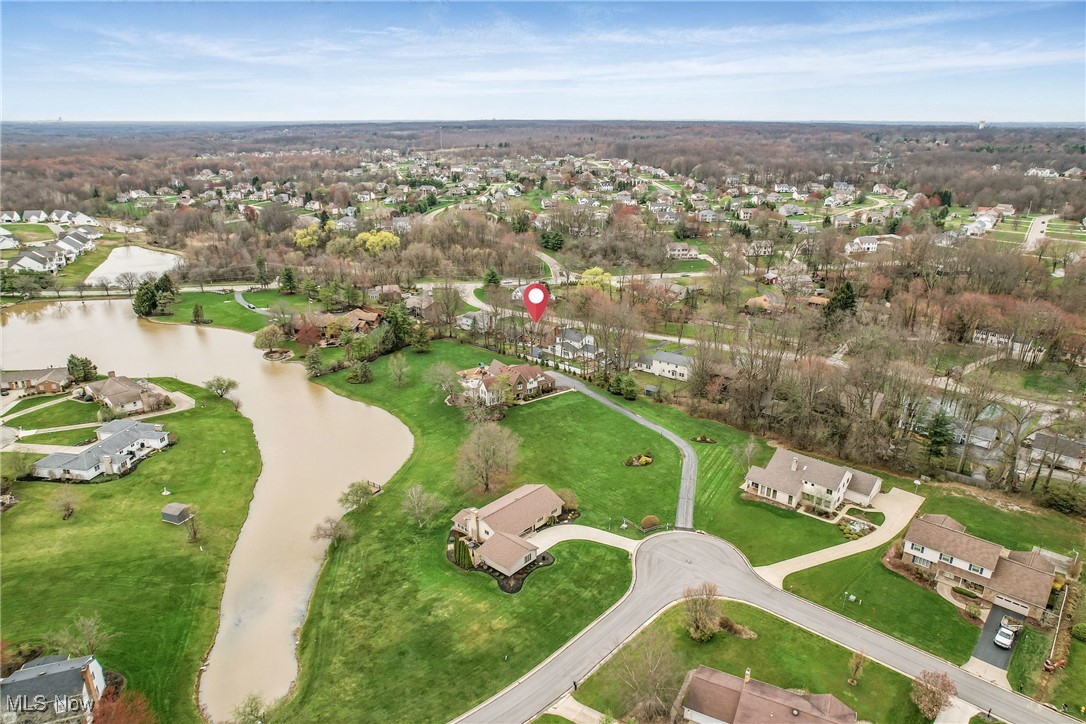 880 Blueberry Hill Drive, Canfield, Ohio image 48
