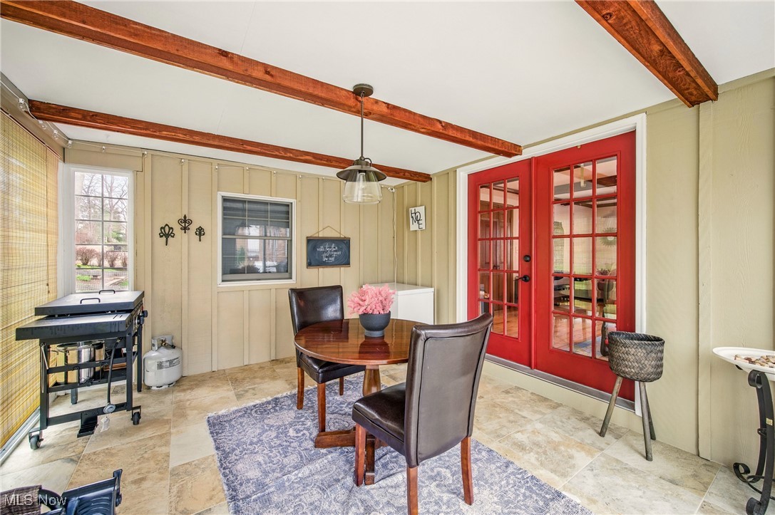 880 Blueberry Hill Drive, Canfield, Ohio image 24