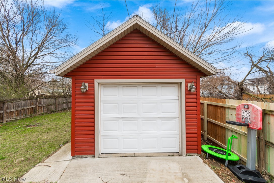 James H Clark & Harriet Clark - Residential