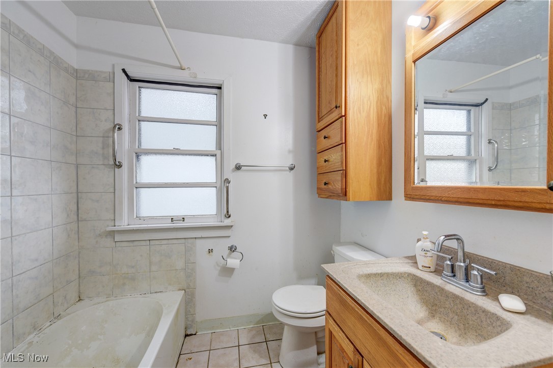 H A Stahl Props Cos Ridgewood - Residential